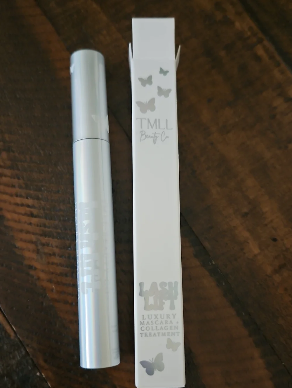 Lash Lift Luxury Mascara - White